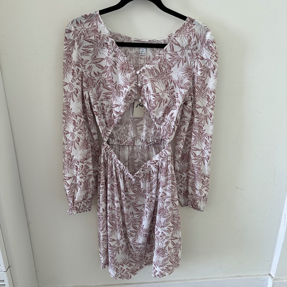 RUSTY WHITE GROUNDED PINK FLORAL DRESS/COVERUP